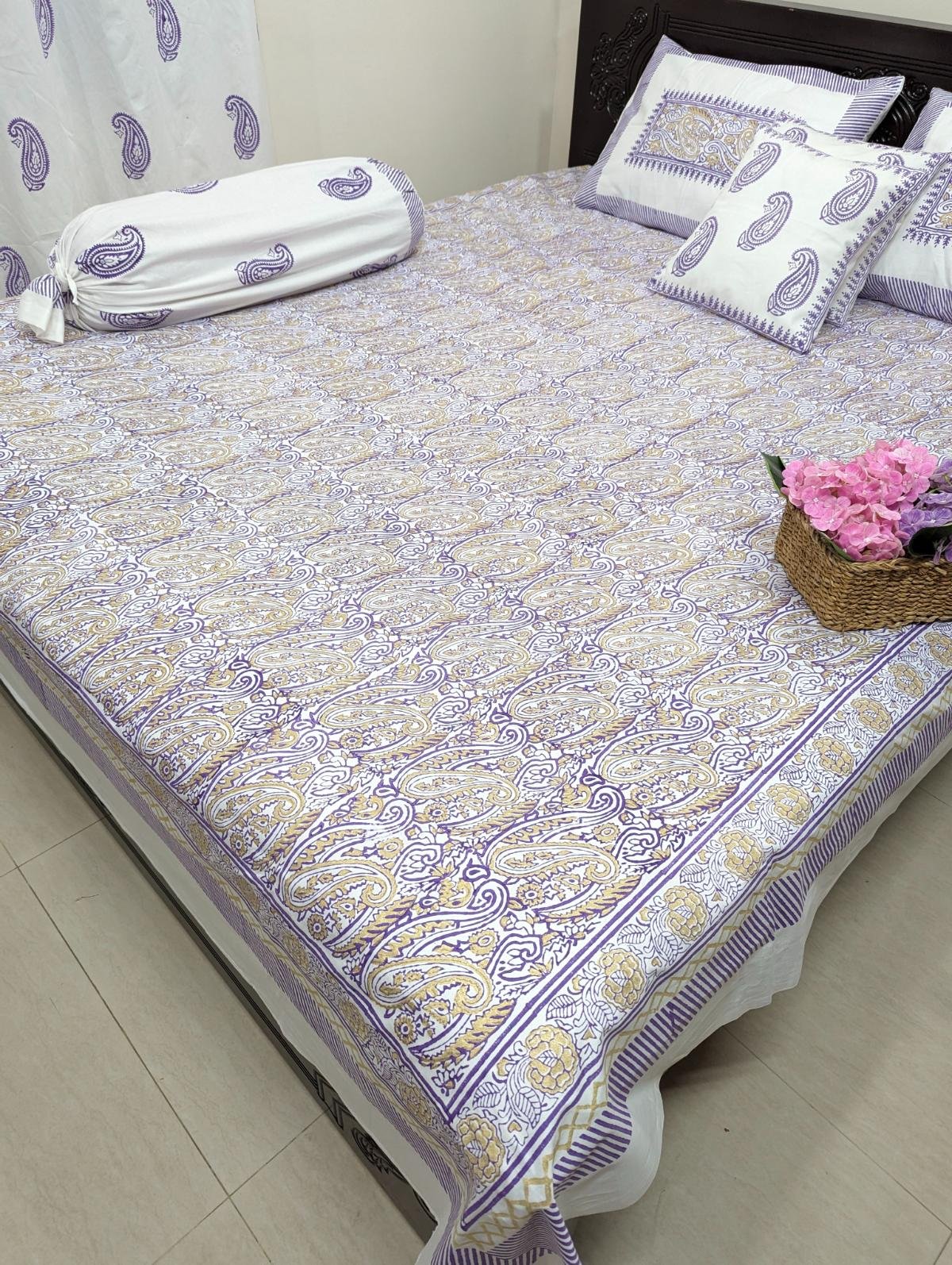 Twill Cotton Soft Hand Block King Size Bedsheet (1)