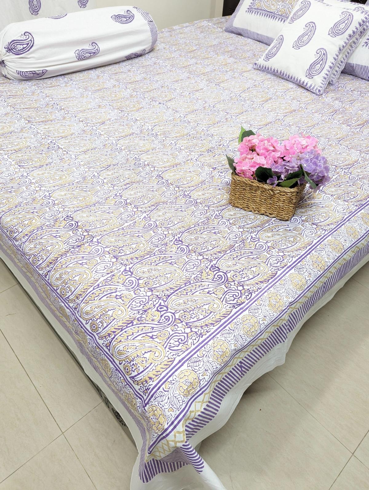 Twill Cotton Soft Hand Block King Size Bedsheet (5)