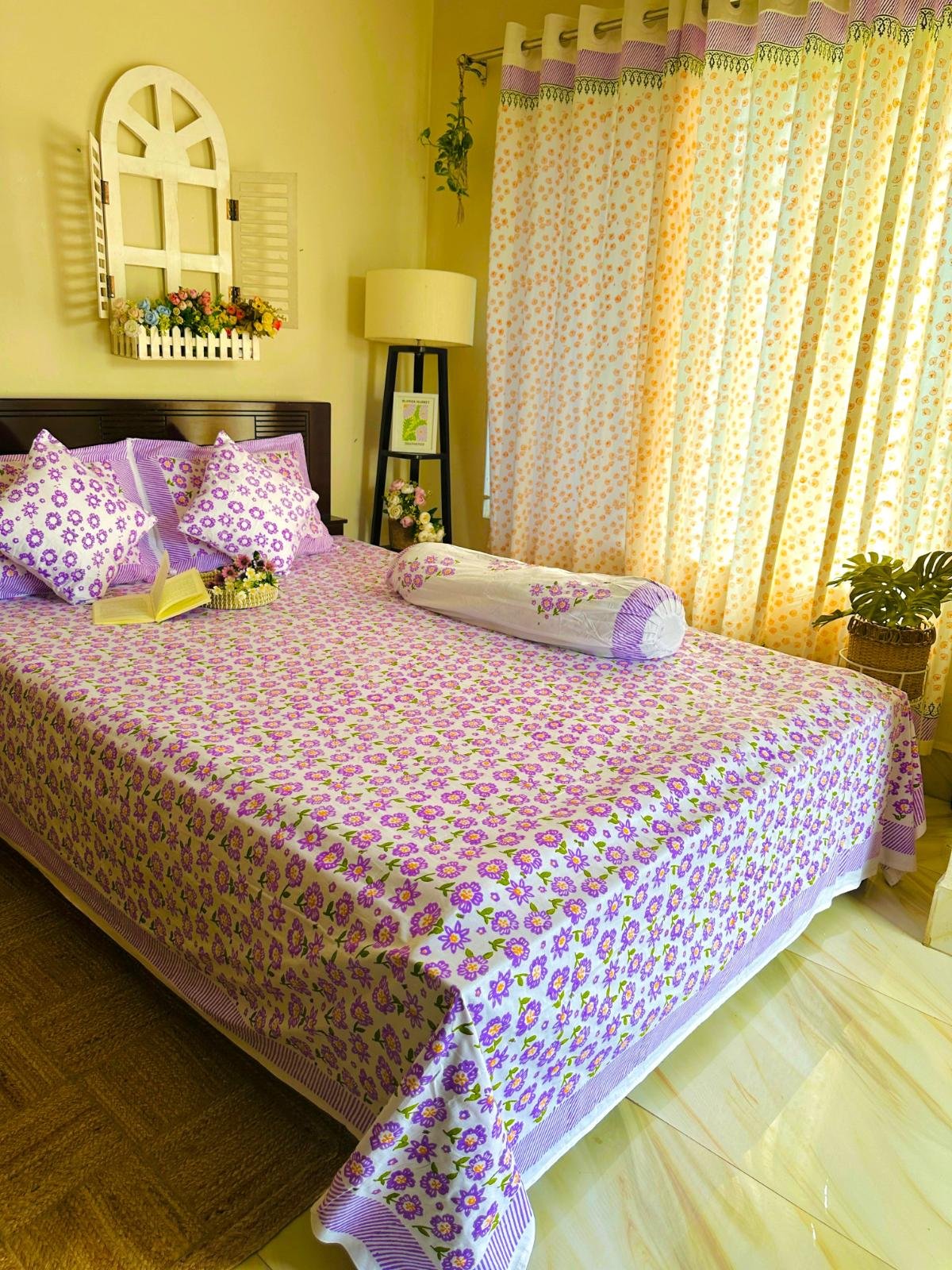 Handblock king Size bedsheet (2)